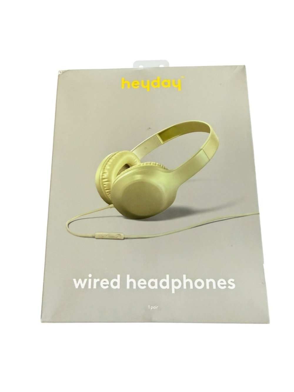 heyday Wired Over-Ear Headphones in Pale Green